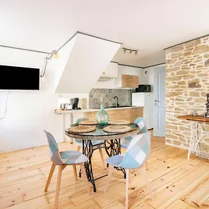  Appartement Il Etait Fois A Concarnoloc